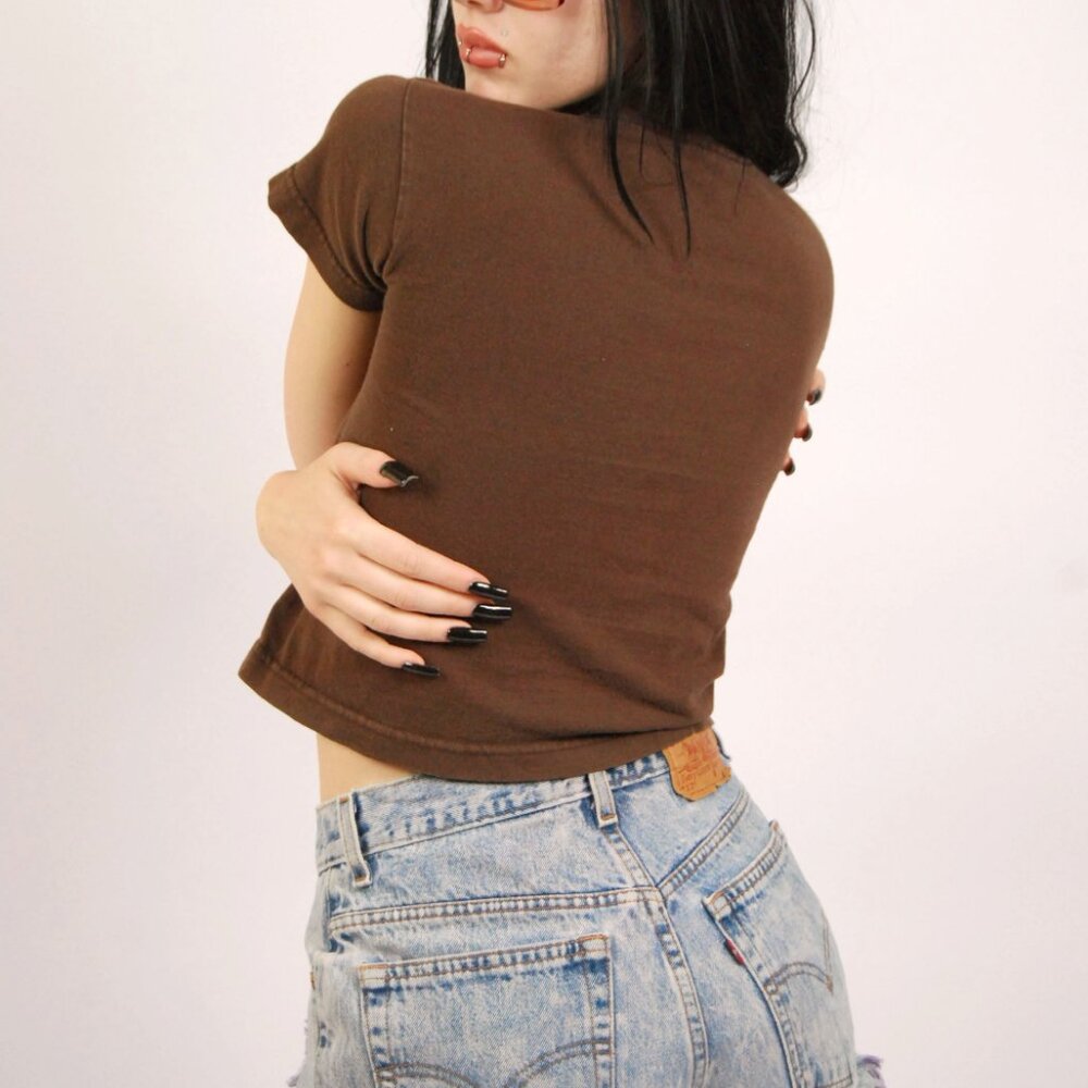 90s Distressed Denim Shorts Levis (9) stone wash vintage women cutoff high waist - Picture 7 of 9